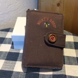 Burt’s bees key chain / ID - credit card holder